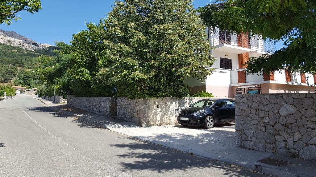 Apartments Jurandvor Baška Eksteriør bilde
