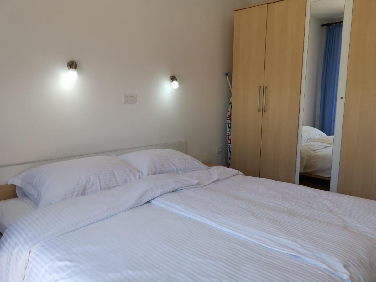 Apartments Jurandvor Baška Eksteriør bilde