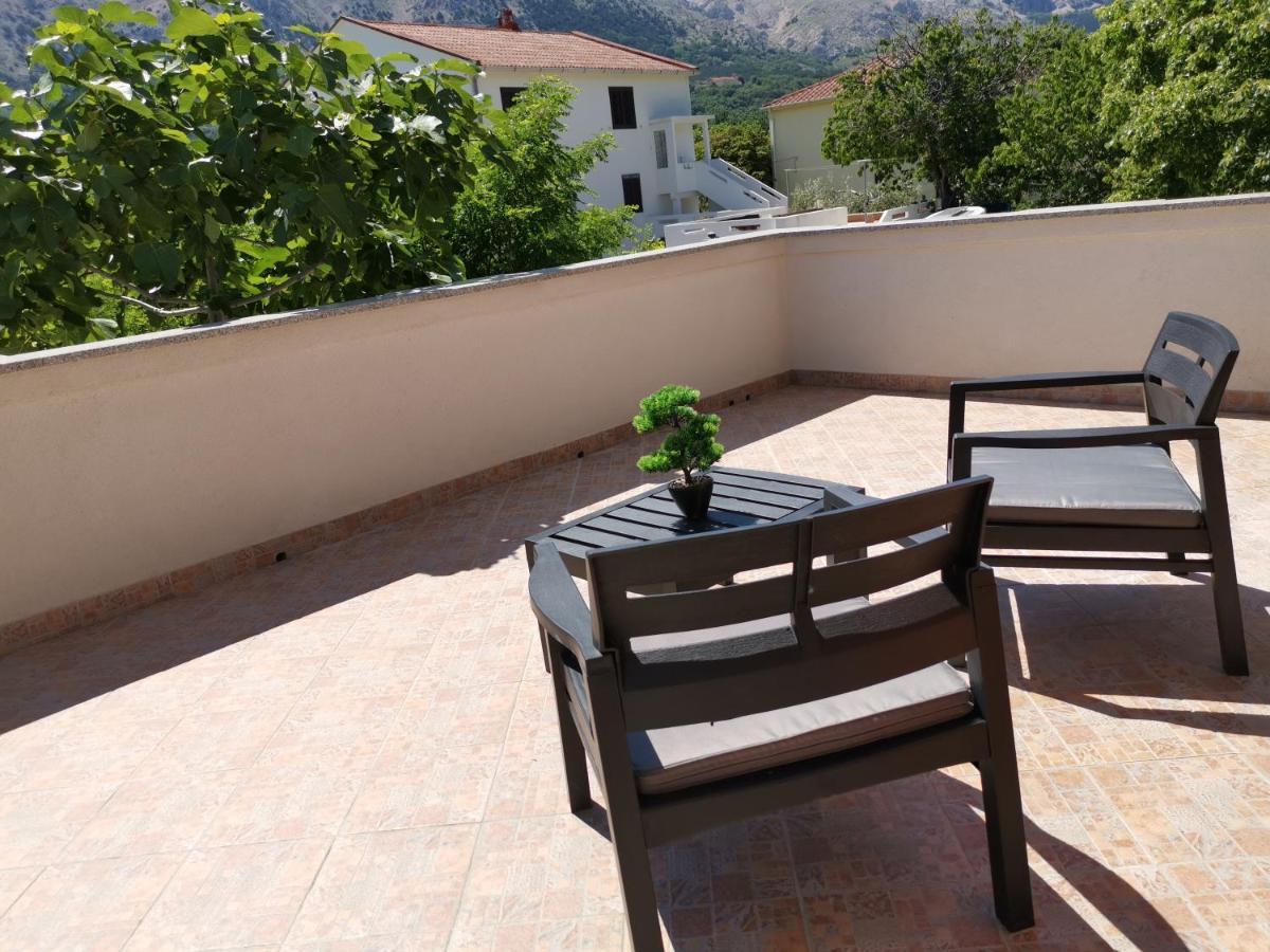 Apartments Jurandvor Baška Eksteriør bilde