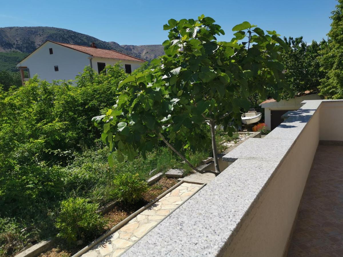 Apartments Jurandvor Baška Eksteriør bilde